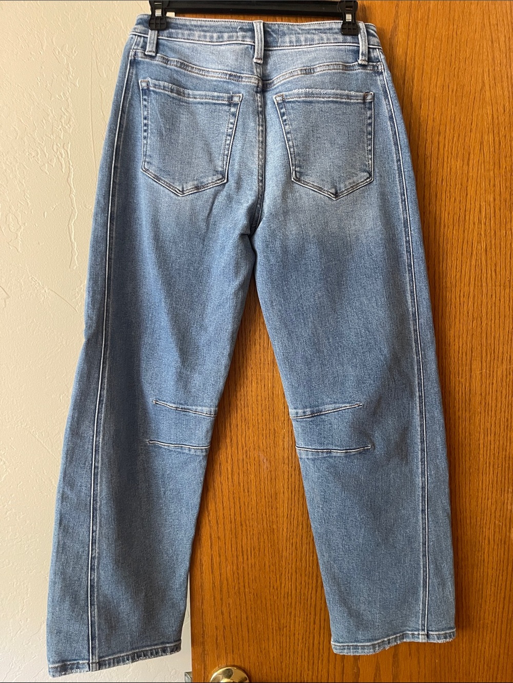Vici Light Blue Straight Leg Jeans size 26 - Picture 5 of 8